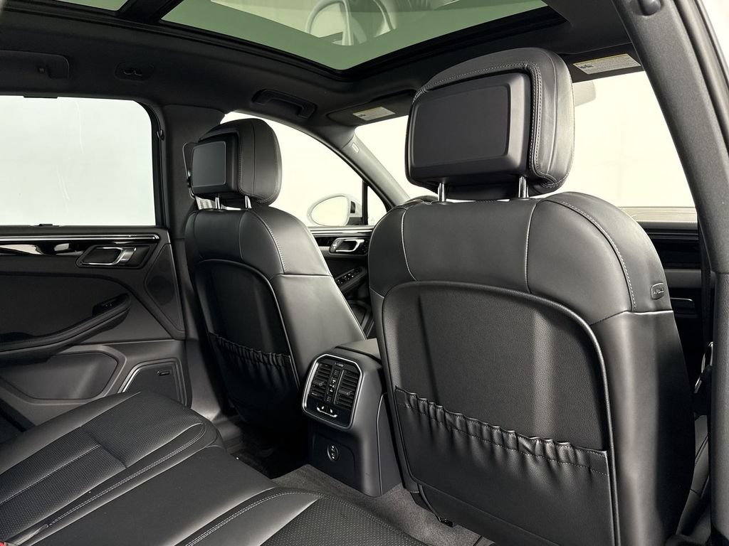 New 2026 Porsche Macan S AWD/4WD image 24