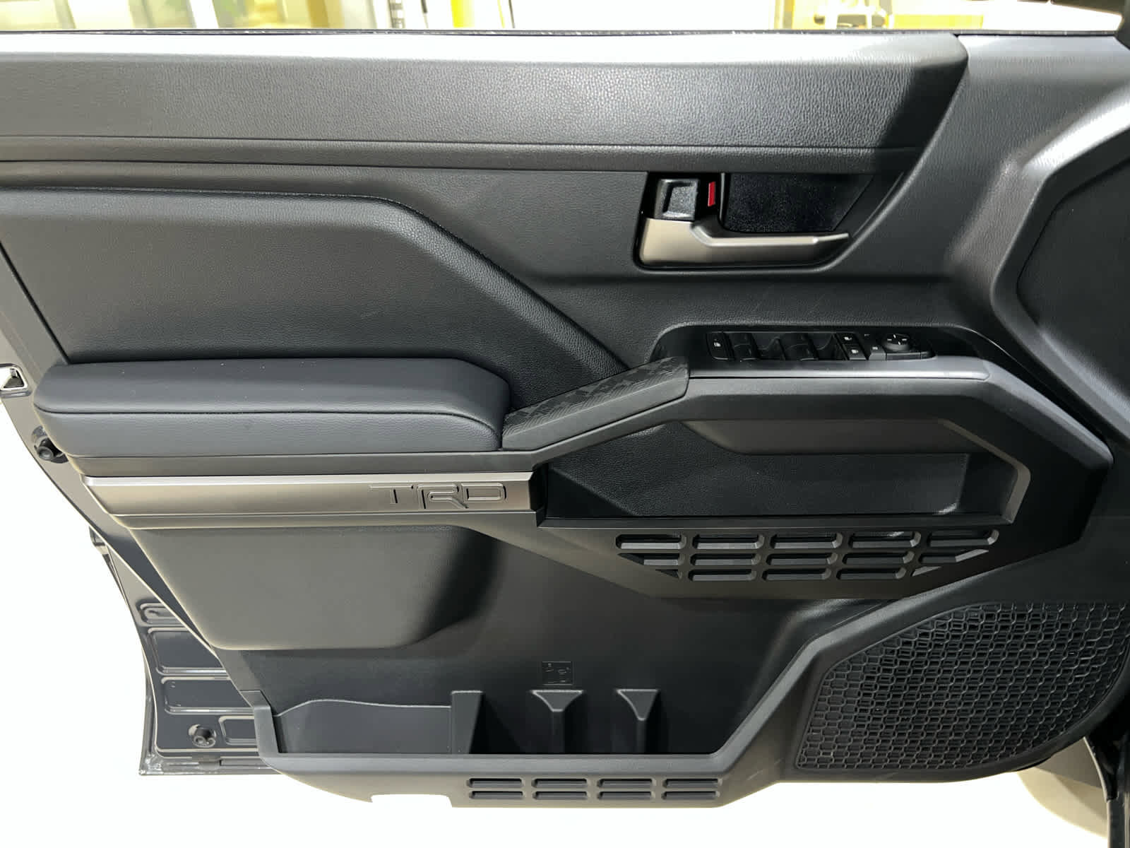 New 2025 Toyota Tacoma TRD Sport w/ TRD Sport Upgrade Package image 13