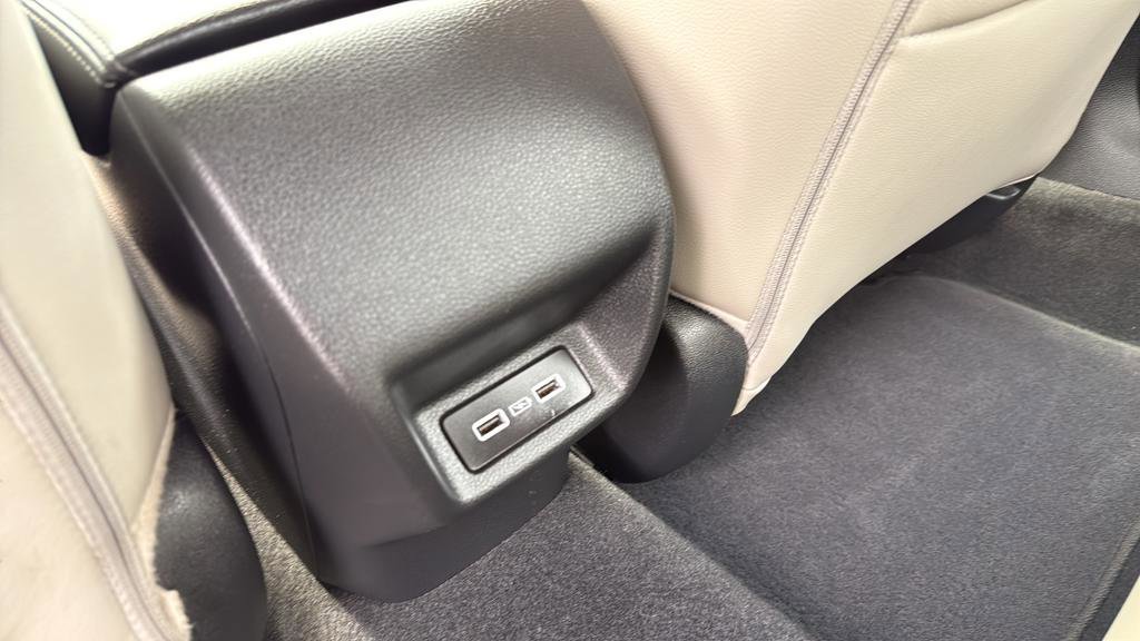 Used 2024 Honda Civic Touring image 17