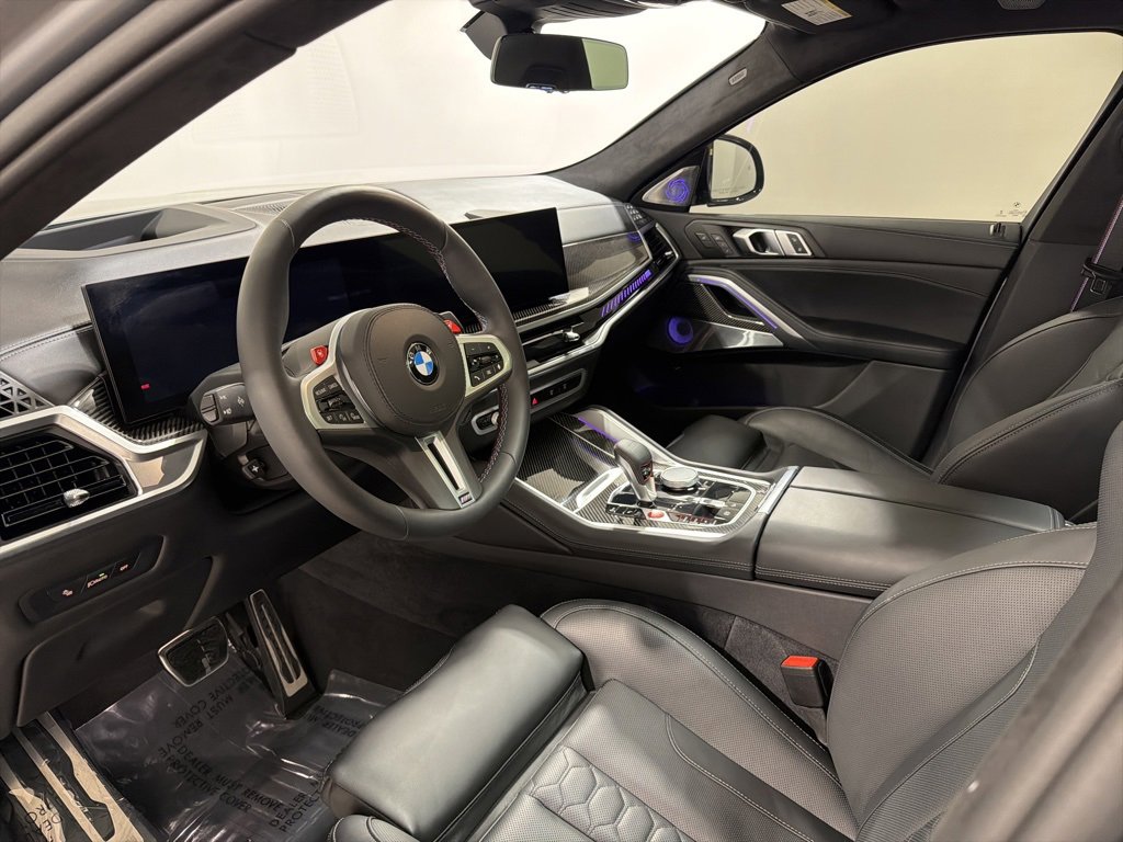 Used 2025 BMW X6 M Competition w/ Executive Package image 10
