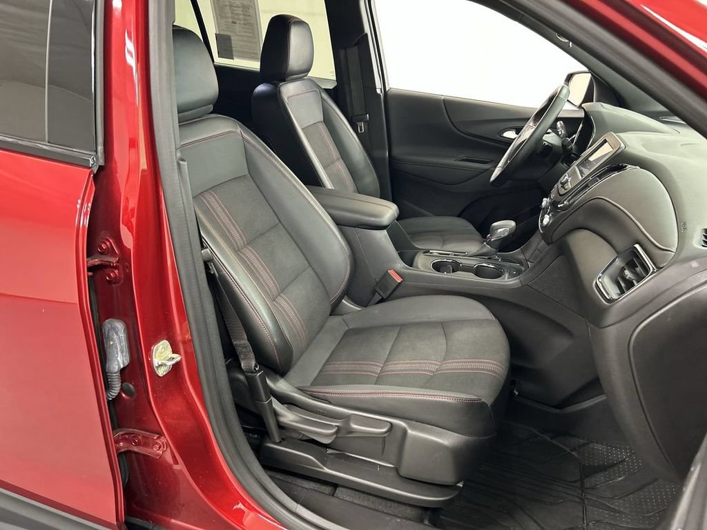 Certified 2024 Chevrolet Equinox RS w/ LPO, Floor Liner Package FWD image 22