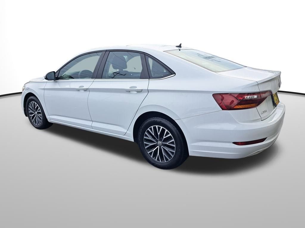 Used 2019 Volkswagen Jetta SE image 3