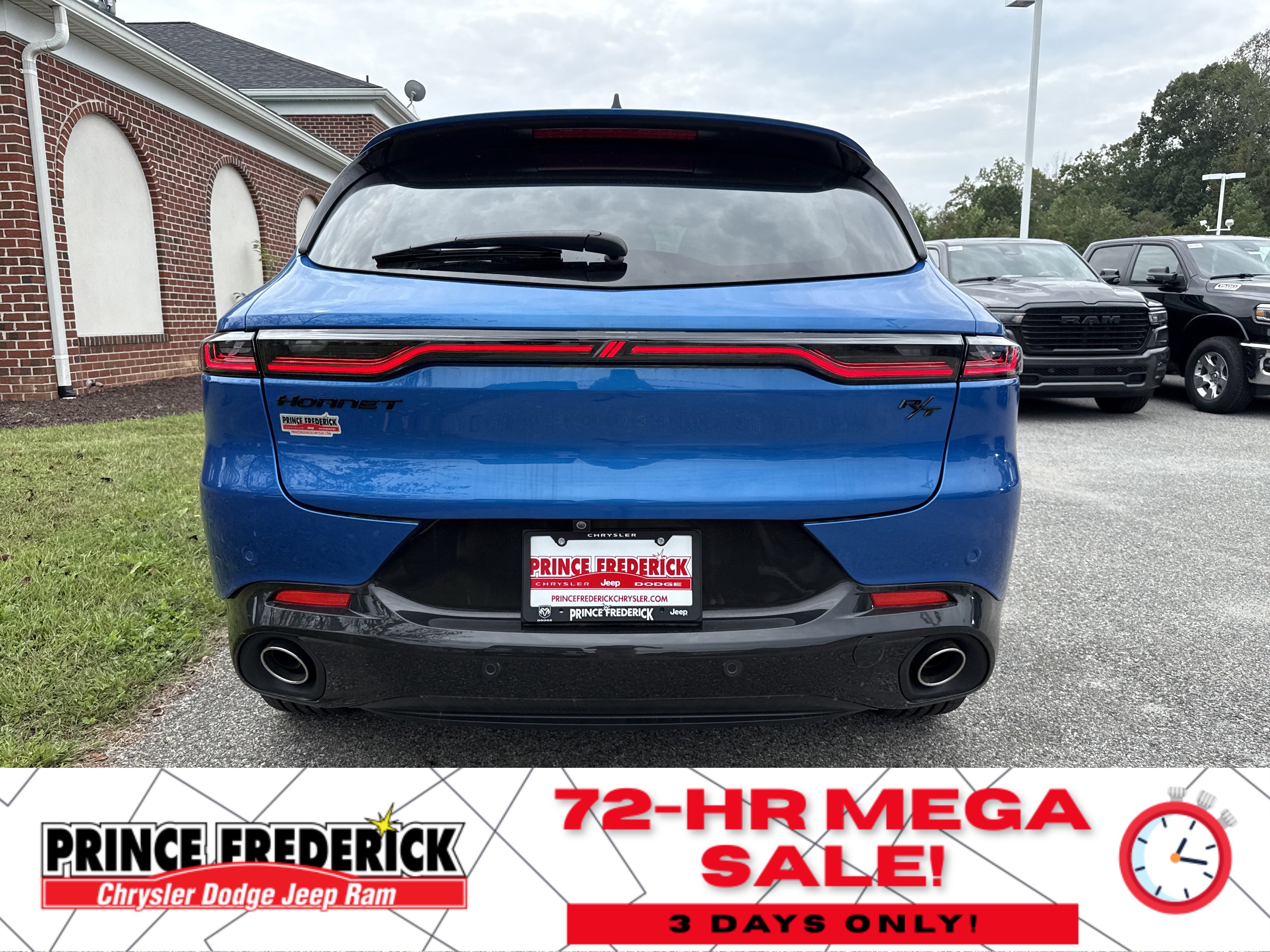 New 2024 Dodge Hornet R/T Plus w/ Tech Pack Plus w/o Parking image 4