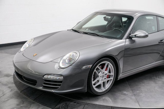Used 2009 Porsche 911 Carrera 4S image 9