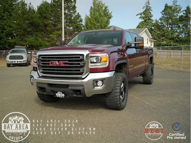 Used 2017 GMC Sierra 2500 SLE w/ SLE Preferred Package