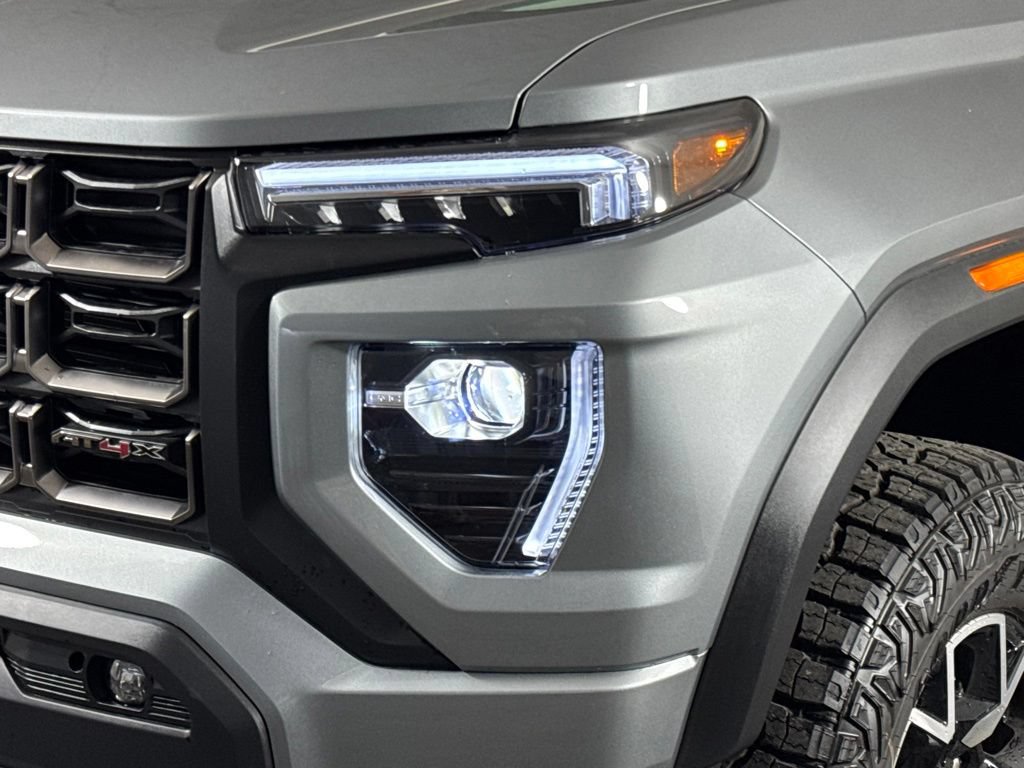 New 2026 GMC Canyon AT4X w/ LPO, Black Badging Package AWD/4WD image 2