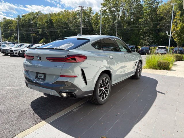 New 2027 BMW X6 xDrive40i w/ Climate Comfort Package AWD/4WD image 7