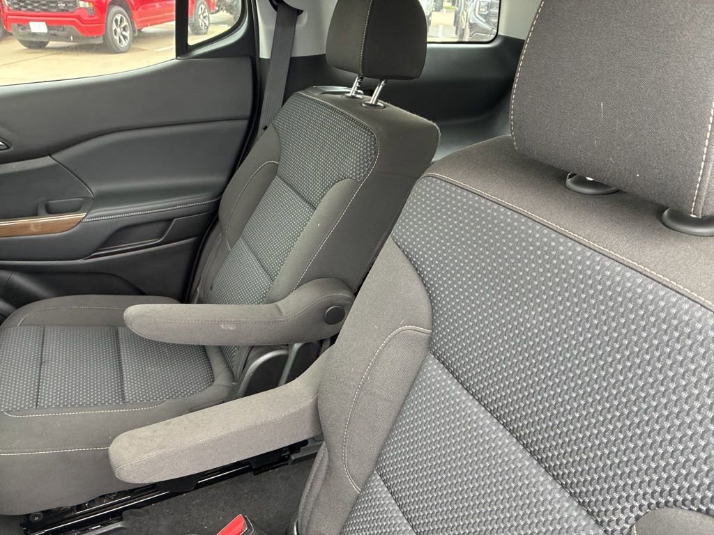 Used 2020 GMC Acadia SLE w/ Driver Convenience Package FWD image 10