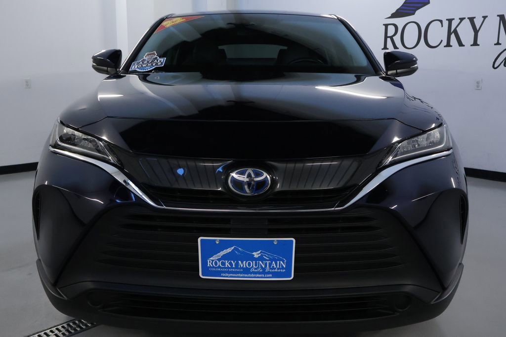 Used 2022 Toyota Venza LE AWD/4WD video 2