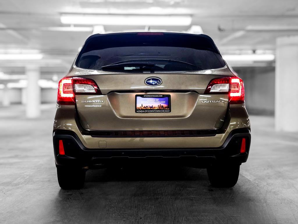 Used 2018 Subaru Outback 2.5i Limited image 8