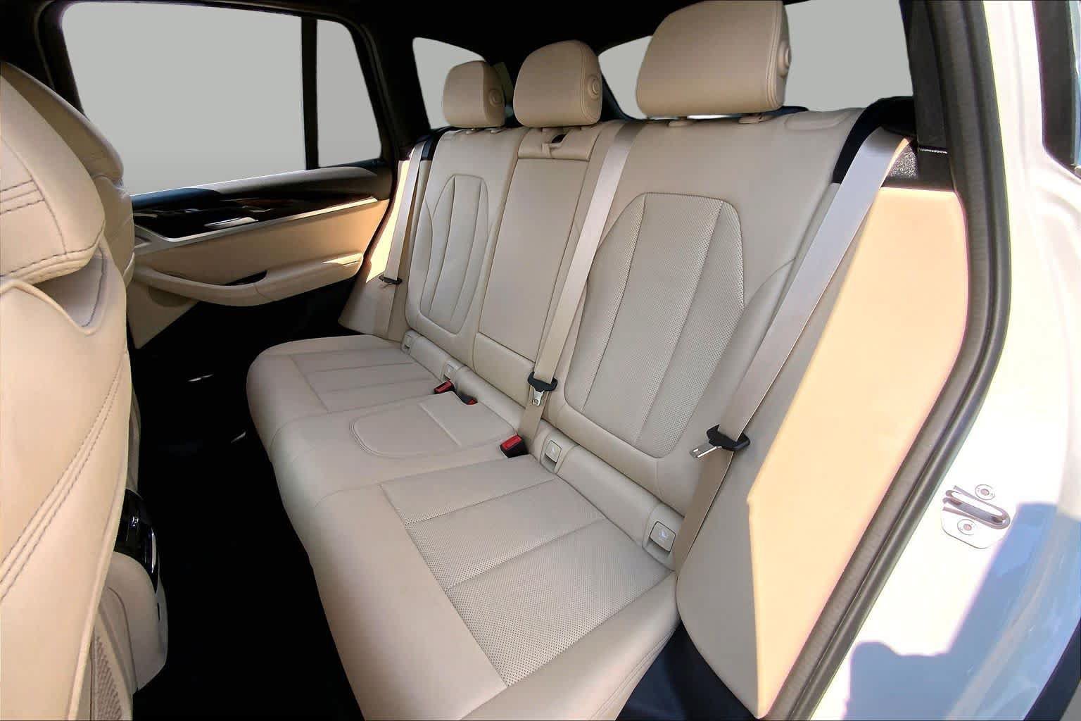 Used 2022 BMW X3 sDrive30i w/ Premium Package 2 (ZPA) RWD image 21