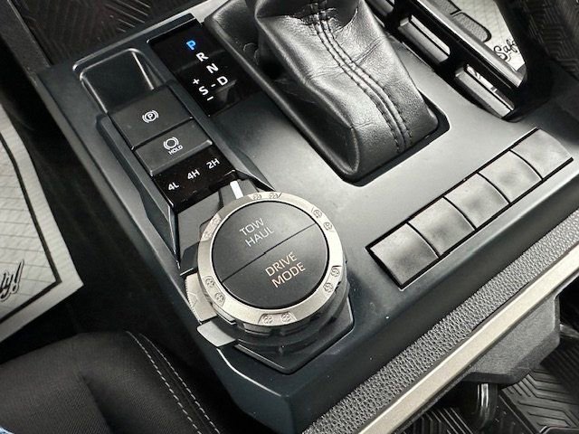 Used 2025 Toyota Tacoma TRD Sport image 20