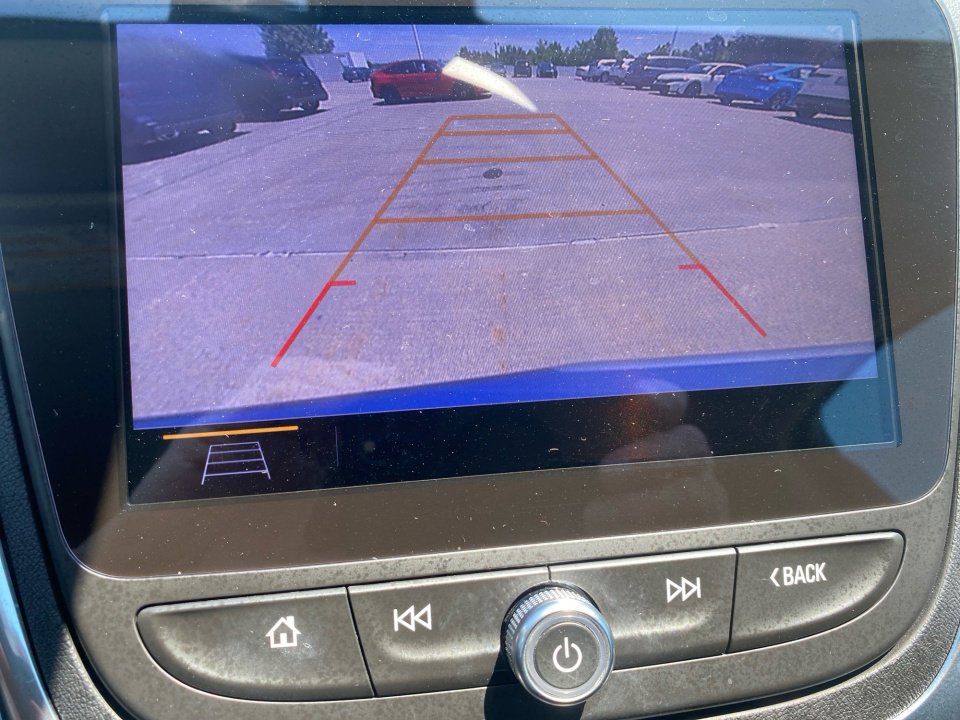 Used 2020 Chevrolet Equinox LT FWD image 23