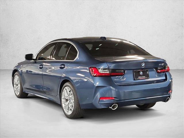 Used 2026 BMW 330i Sedan w/ Convenience Package RWD image 9