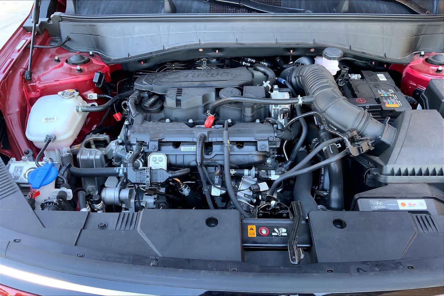 Used 2025 Hyundai Kona Limited FWD image 30