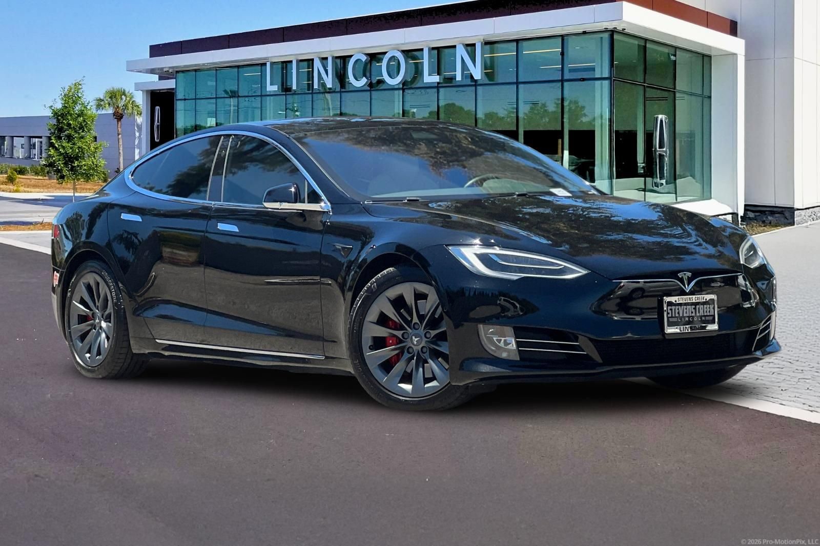 Used 2020 Tesla Model S Performance AWD/4WD image 2