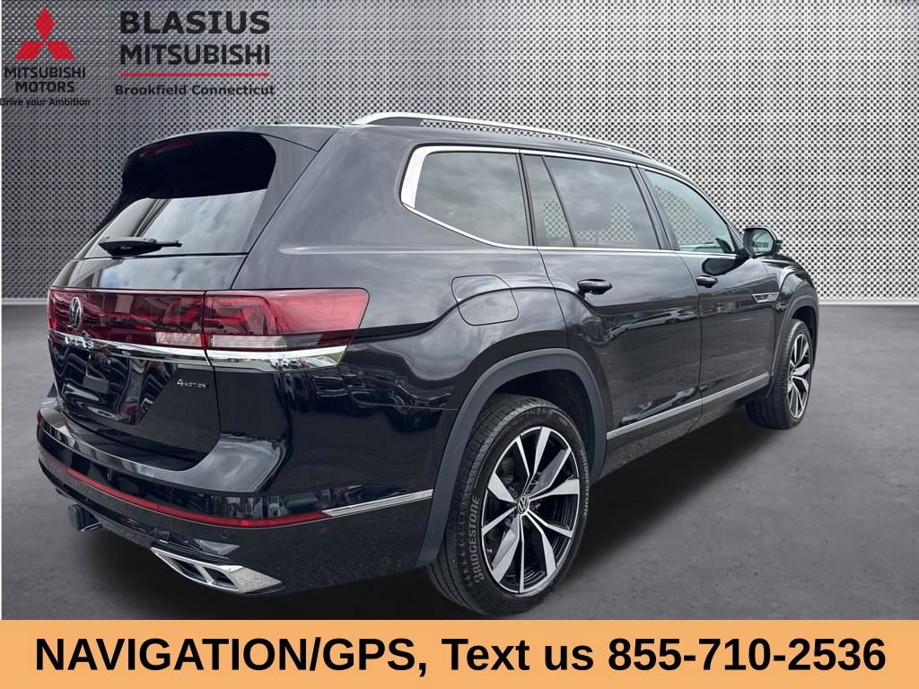 Used 2024 Volkswagen Atlas SEL Premium R-Line AWD/4WD image 7