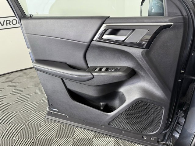 Used 2024 Mitsubishi Outlander SE image 14