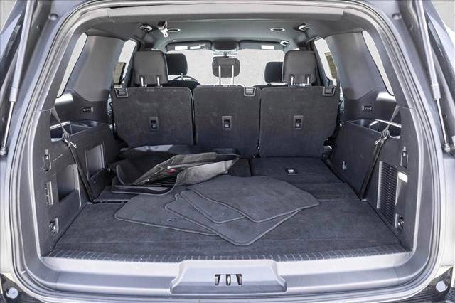 Used 2018 Ford Expedition XLT AWD/4WD image 23