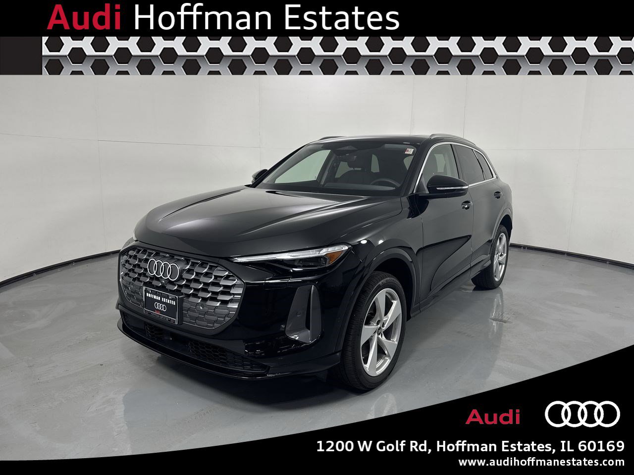 Used 2025 Audi Q5 Premium Plus w/ Premium Plus image 1