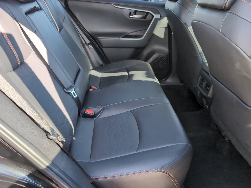 Used 2024 Toyota RAV4 Adventure image 31