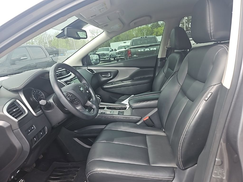 Used 2022 Nissan Murano SV image 16