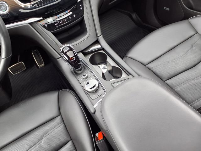 Used 2024 Cadillac XT6 Sport w/ LPO, Onyx Lite Package AWD/4WD image 13