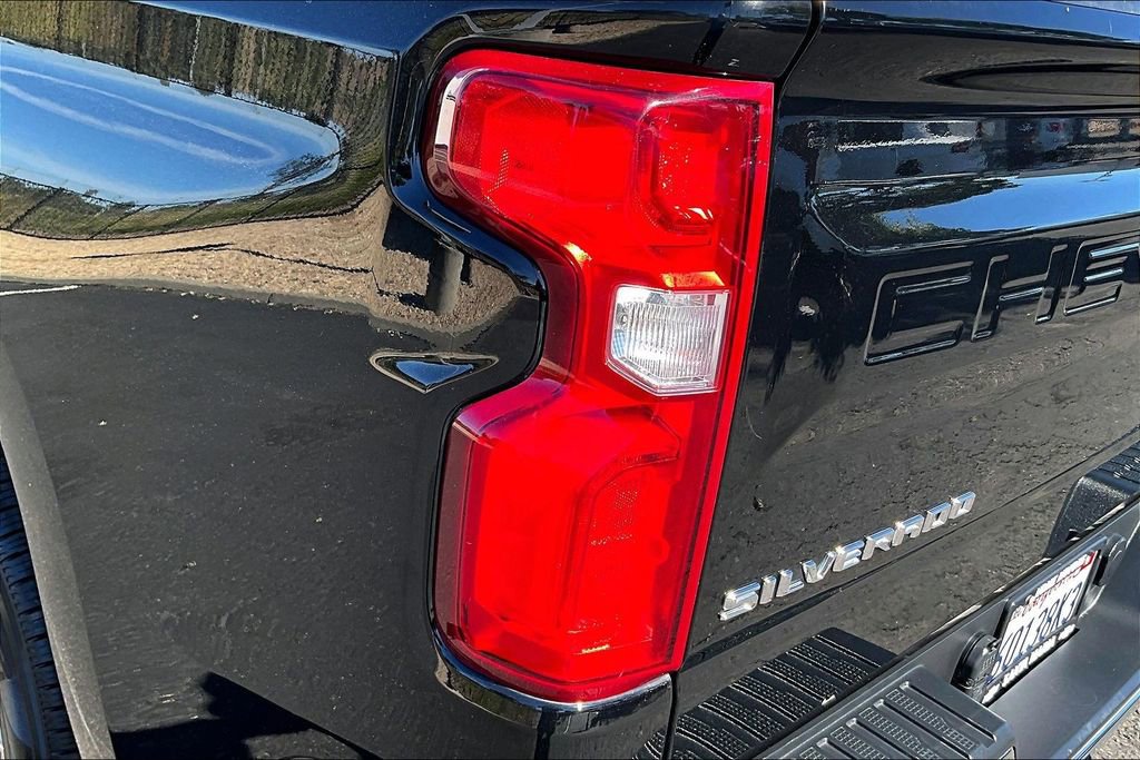 Used 2022 Chevrolet Silverado 1500 LTZ image 27