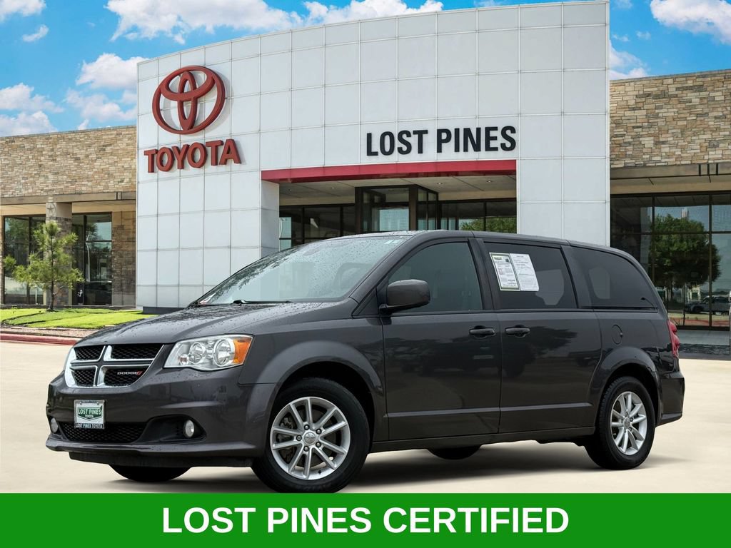 Used 2020 Dodge Grand Caravan SE FWD image 1