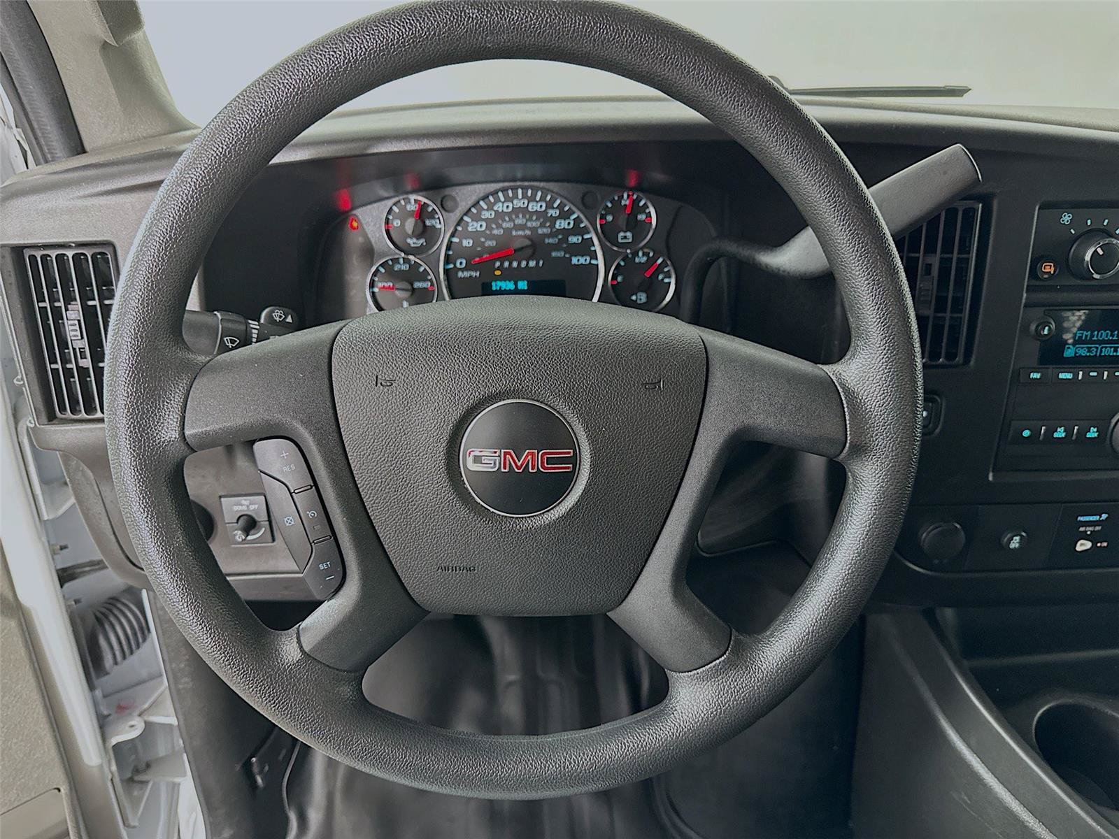 Used 2024 GMC Savana 2500 w/ Driver Convenience Package RWD image 16