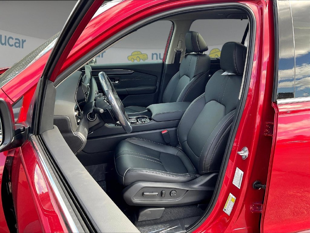 New 2026 Honda Pilot Touring image 10