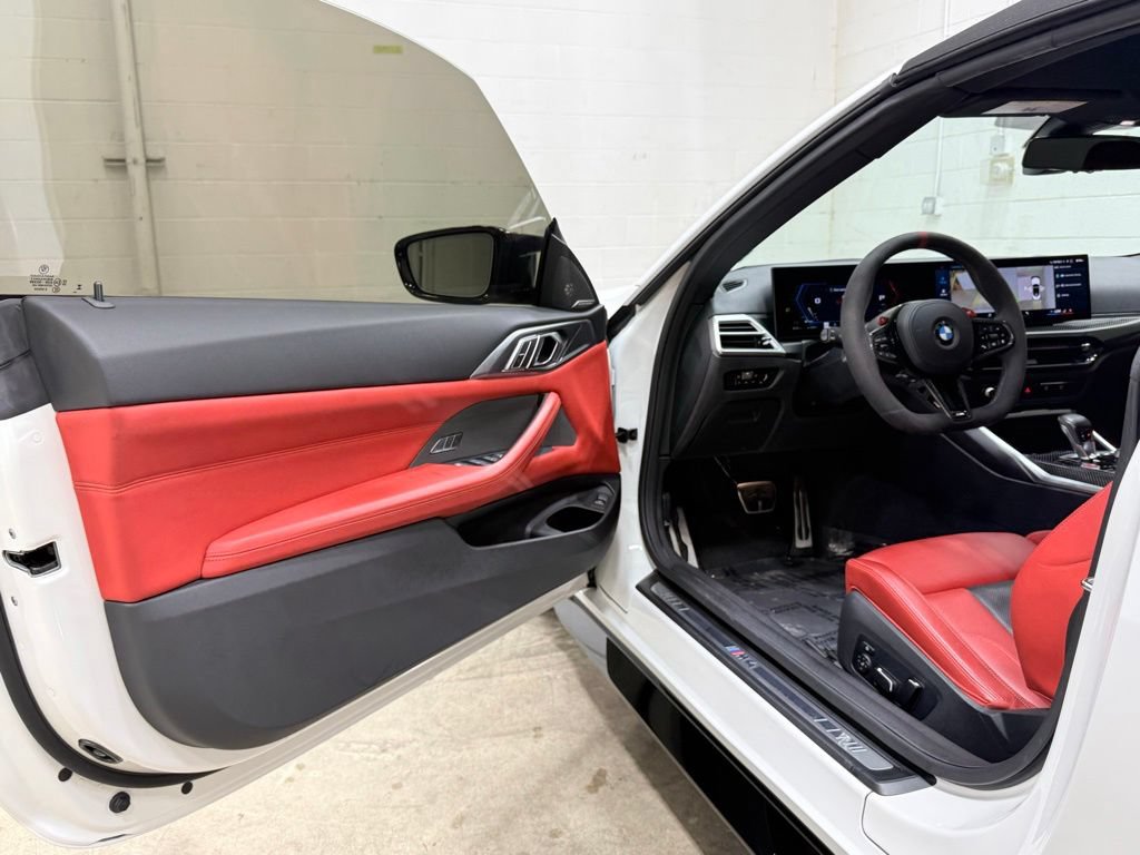 Used 2025 BMW M4 xDrive Competition w/ Executive Package AWD/4WD image 37