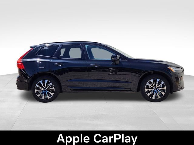 Certified 2025 Volvo XC60 B5 Plus AWD/4WD image 10