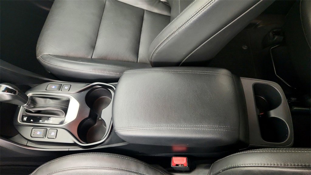 Used 2018 Hyundai Santa Fe Limited image 22