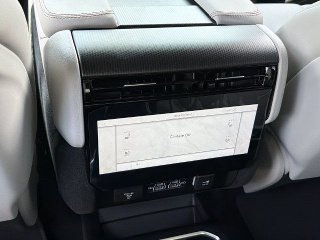 New 2026 Jeep Grand Wagoneer L Summit w/ Premium Group III AWD/4WD image 17
