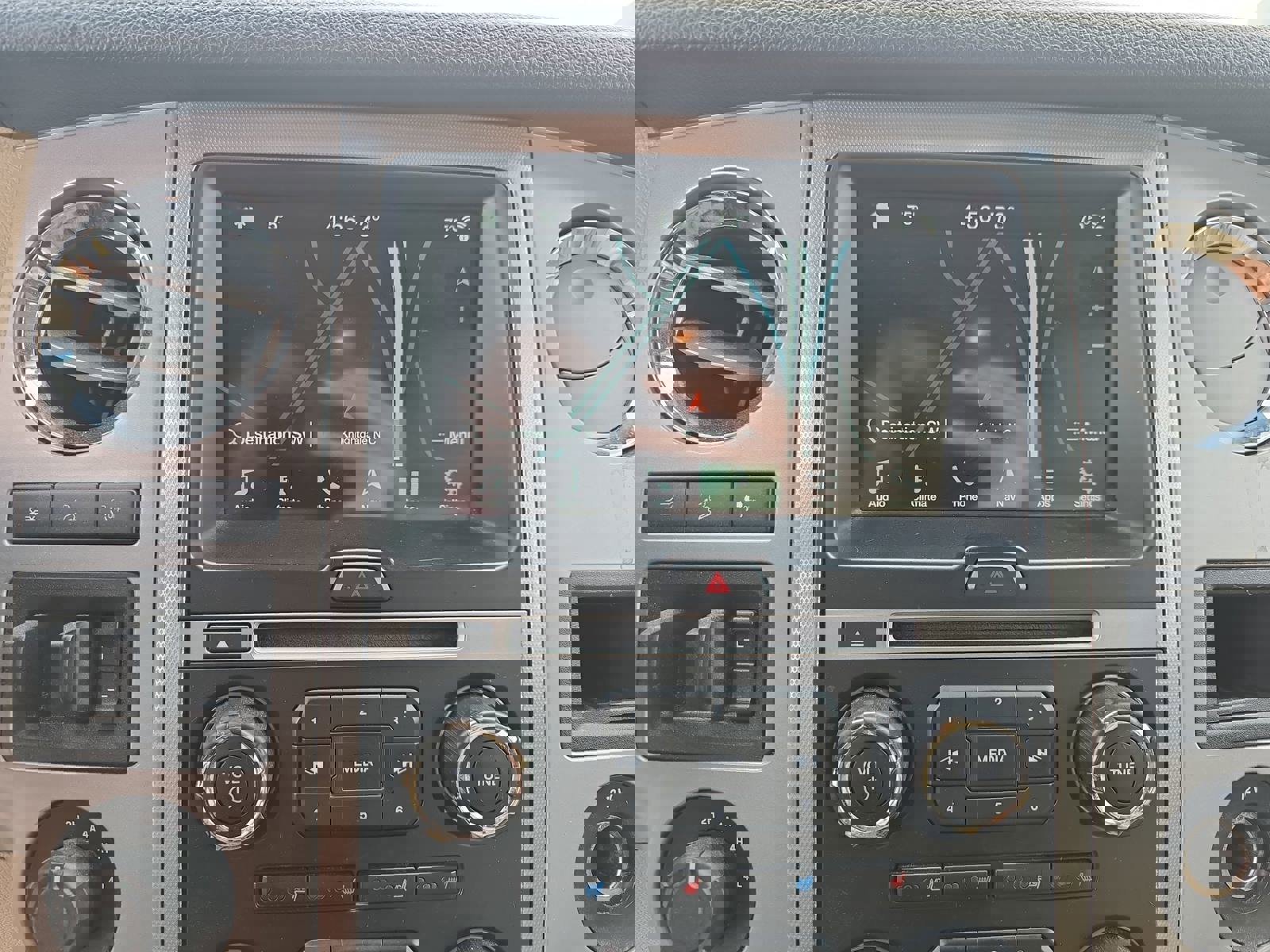 Used 2016 Ford Expedition EL XLT w/ Equipment Group 202A image 25