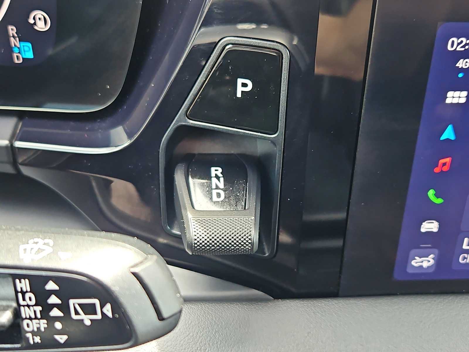 Certified 2025 Porsche Macan 4S Electric AWD/4WD image 45