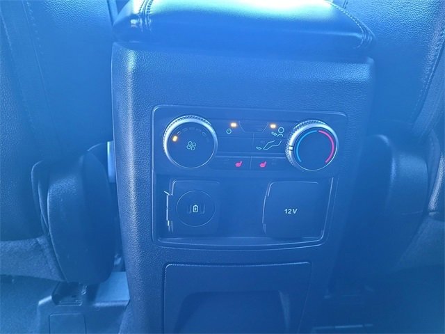 Used 2023 Ford Explorer Limited image 18