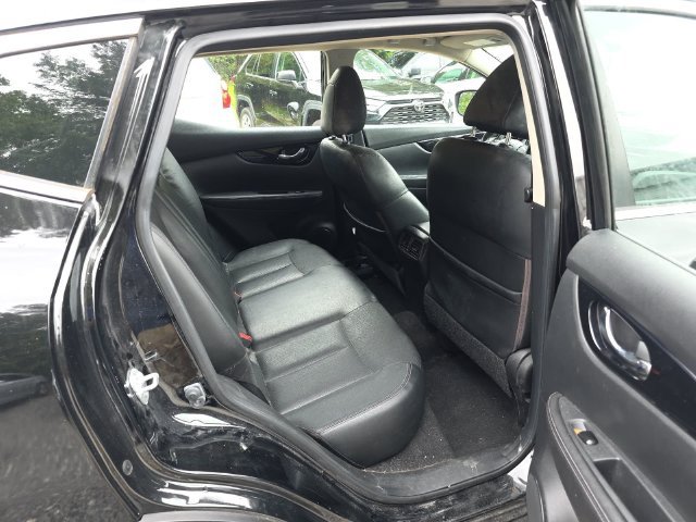 Used 2017 Nissan Rogue Sport SL AWD/4WD image 27