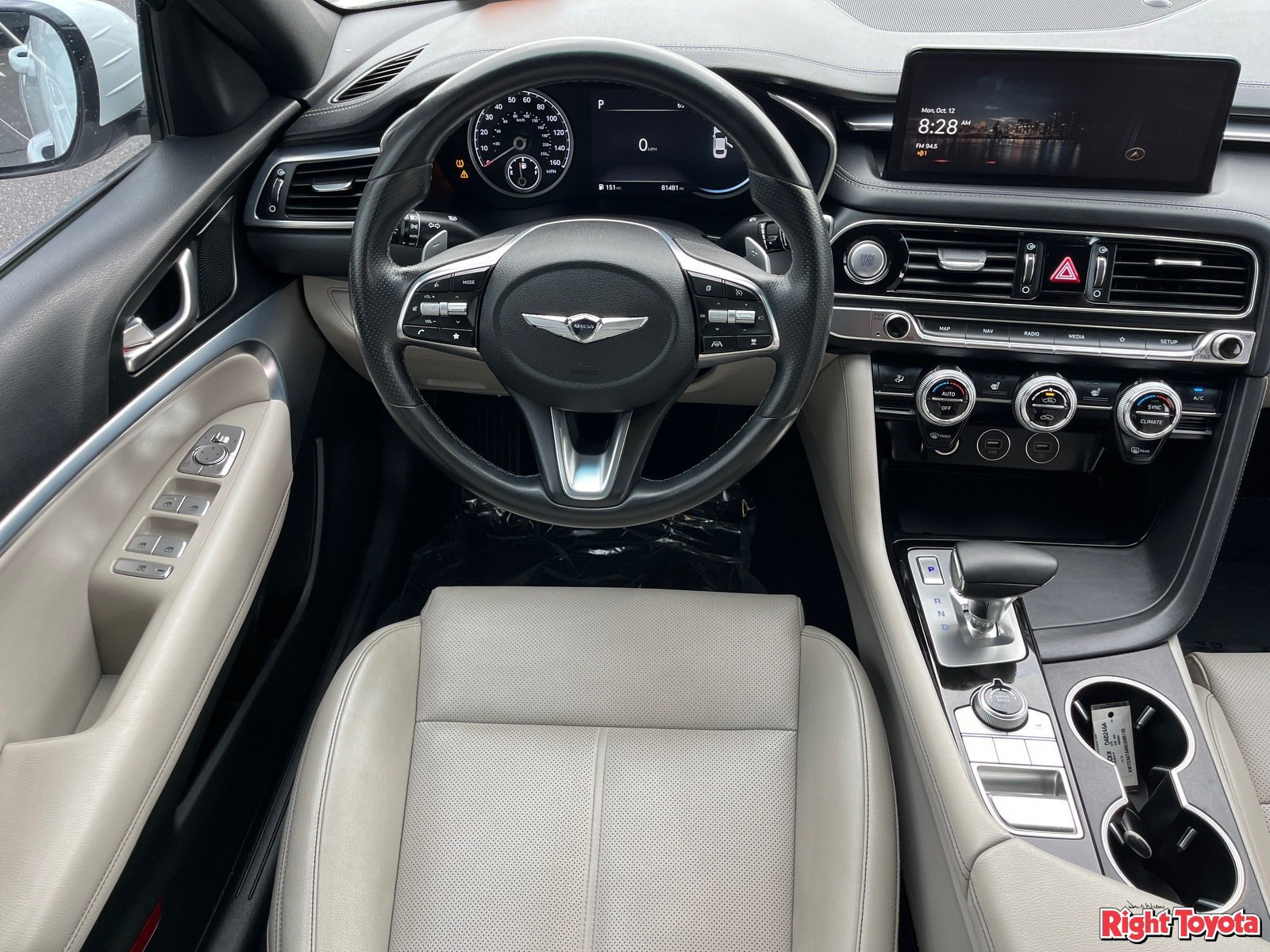 Used 2022 Genesis G70 2.0T RWD image 16
