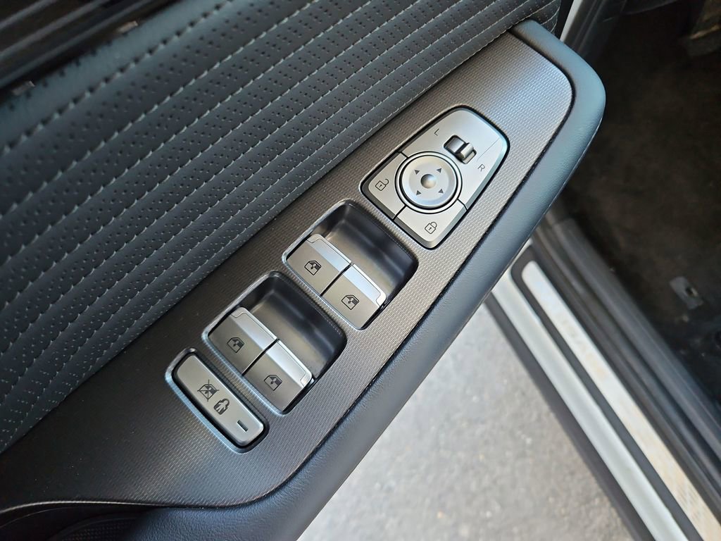 Used 2024 Hyundai Palisade Calligraphy image 27