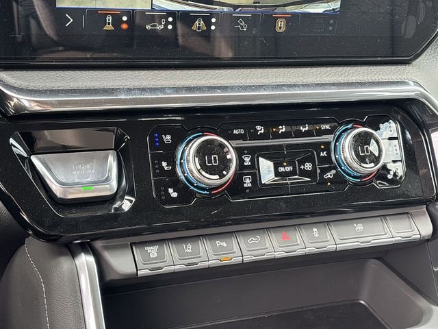 New 2026 GMC Sierra 3500 Denali w/ Technology Package AWD/4WD image 18