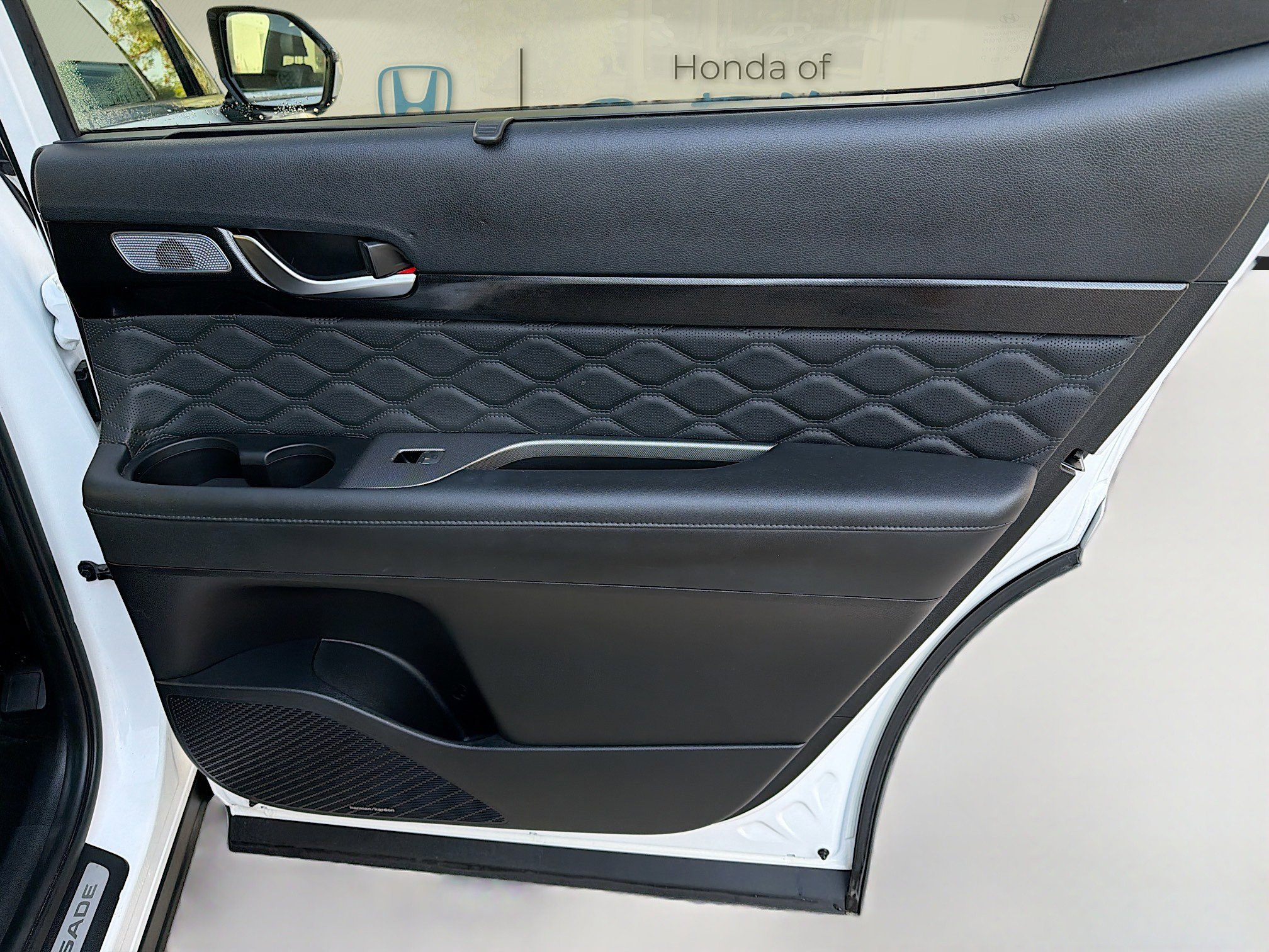 Used 2022 Hyundai Palisade Calligraphy image 31