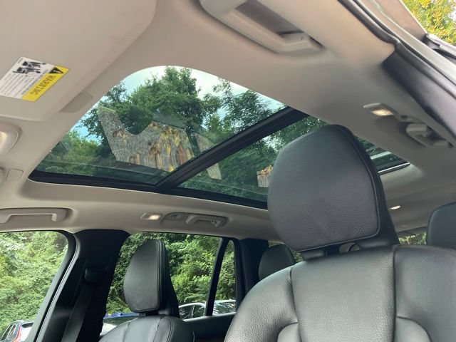 Certified 2023 Volvo XC90 B6 Plus w/ Protection Package Premier AWD/4WD image 25