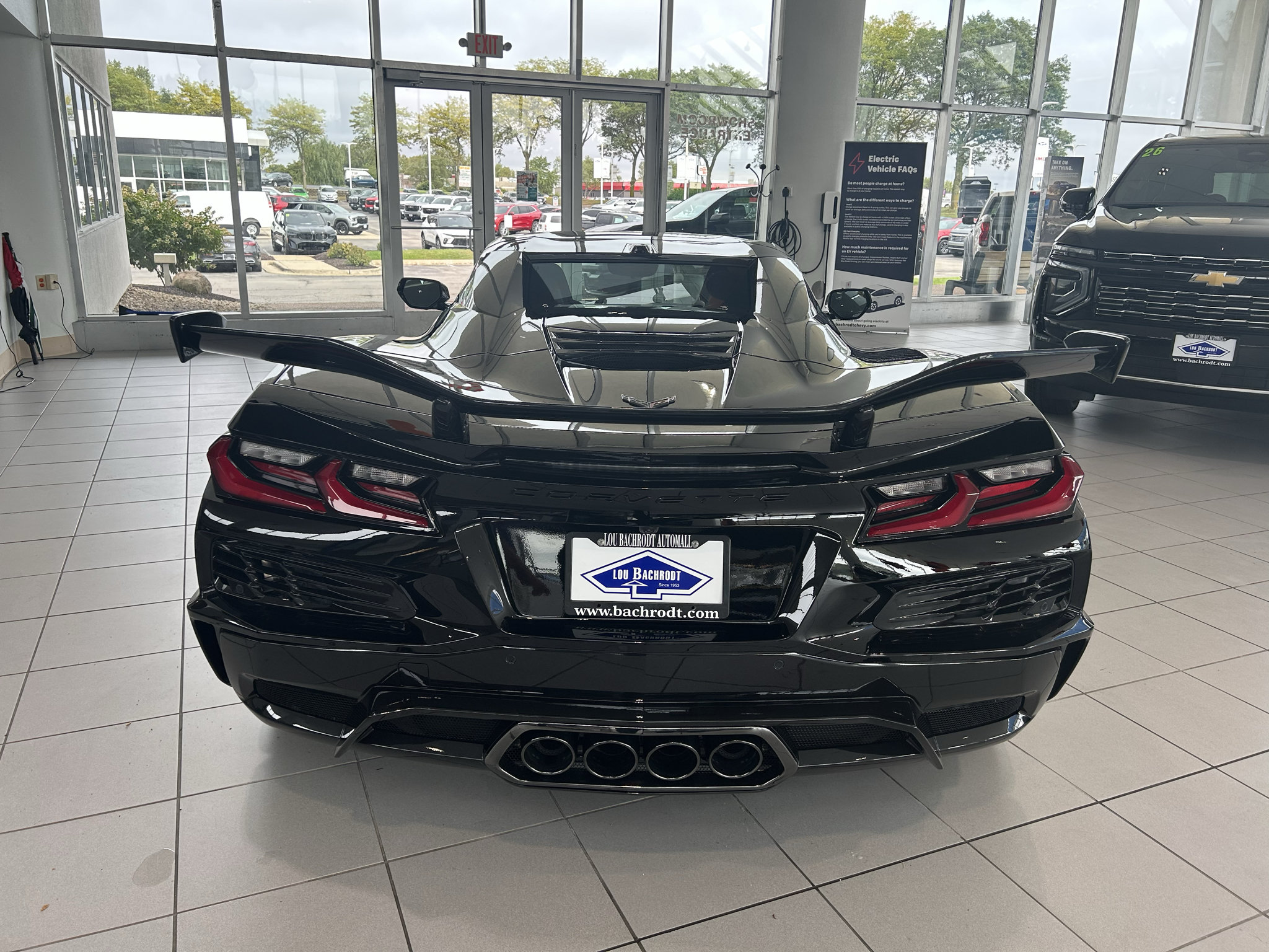 New 2027 Chevrolet Corvette Z06 RWD image 6