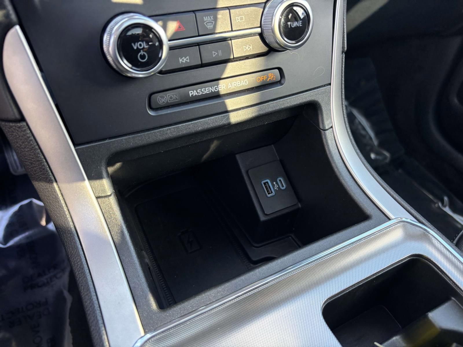 Used 2022 Ford Edge SEL w/ Convenience Package image 24