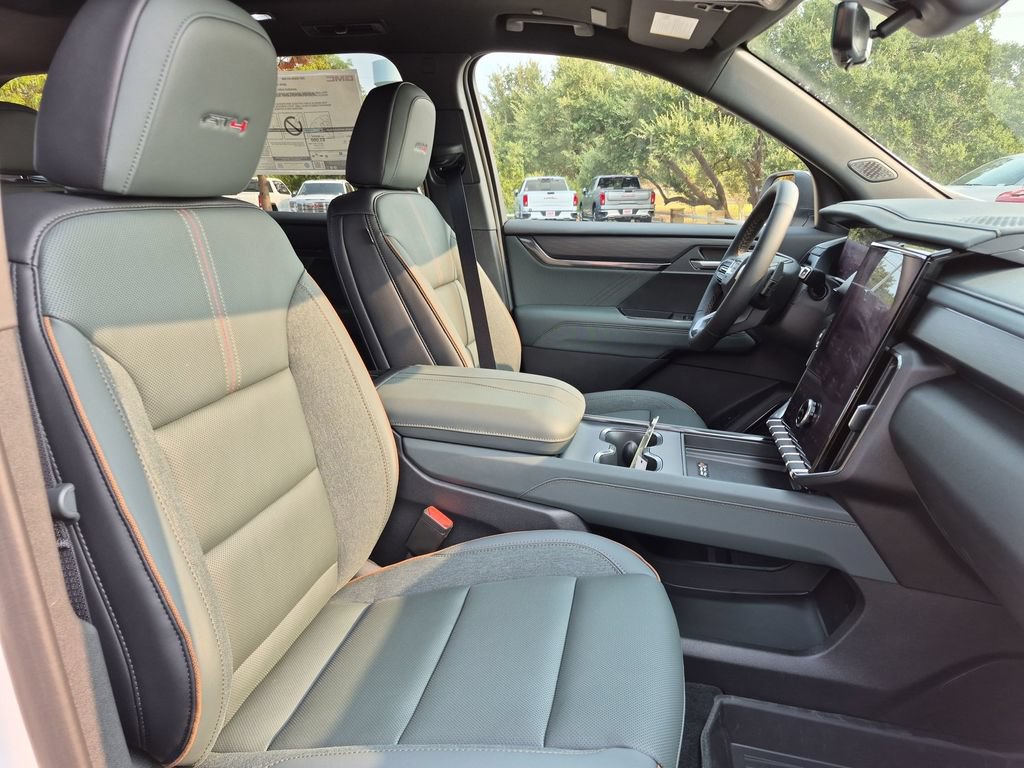 New 2027 GMC Acadia AT4 w/ Luxury Package AWD/4WD image 40