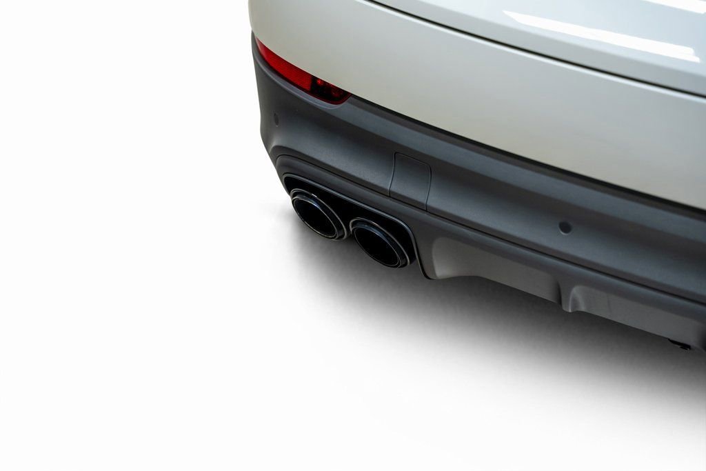 Used 2022 Porsche Cayenne S Platinum image 14