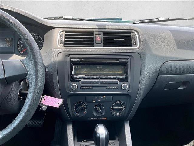 Used 2014 Volkswagen Jetta S FWD image 8
