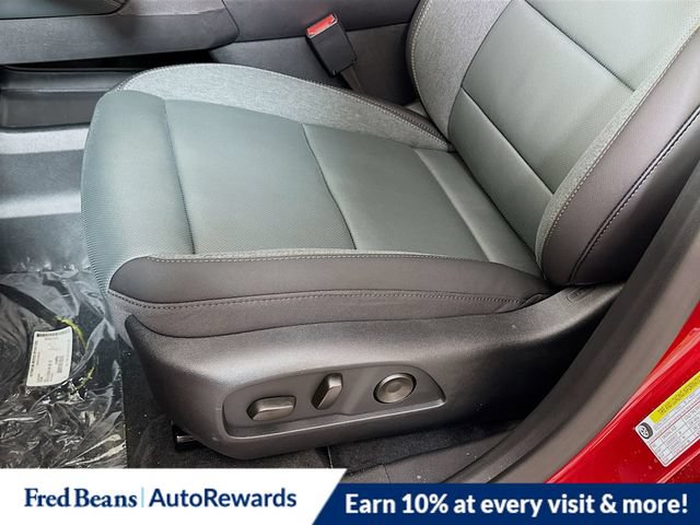 New 2026 GMC Terrain AT4 w/ Convenience Package III AWD/4WD image 18